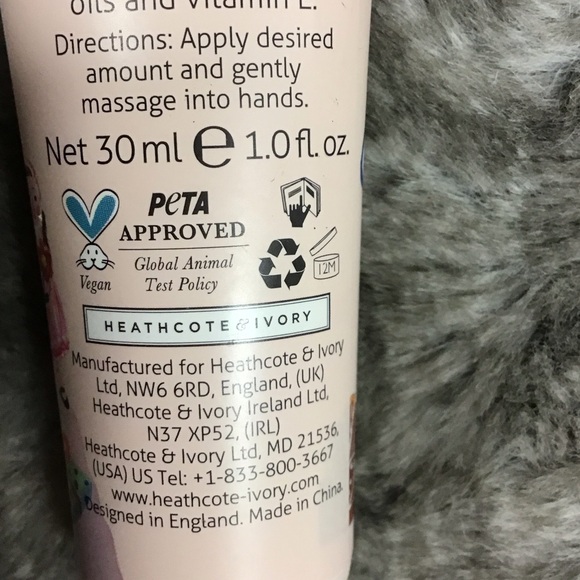 Hand Cream - Multicolor - Picture 3 of 4